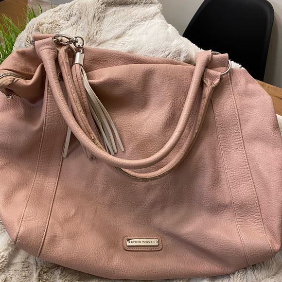 Steve Madden Handbags - 😎🥳🎉👙CLEARANCE Steve Madden Large Pink Tote
